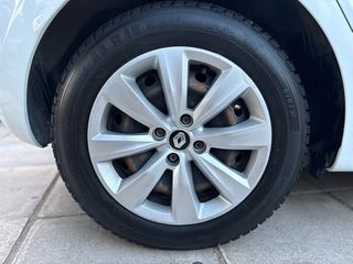Renault Clio 2021-thumb-32