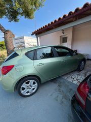 Opel Astra 2011 J TURBO
