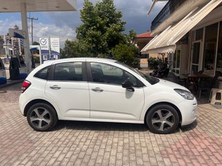 Citroen C3 2016 1.0 VTi Confort-thumb-4