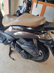 Piaggio Beverly 400 2008-thumb-8