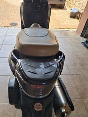 Piaggio Beverly 400 2008-thumb-9