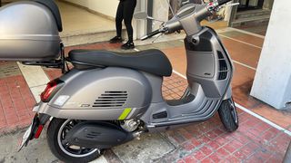 Vespa GTS Super Tech 300 2023 SUPER TECH