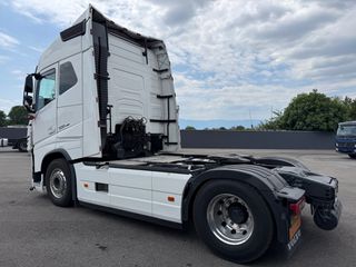 Volvo 2014 FH500 Euro6 Full Extra Intarder-thumb-3