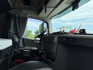 Volvo 2014 FH500 Euro6 Full Extra Intarder-thumb-37