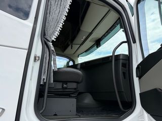 Volvo 2014 FH500 Euro6 Full Extra Intarder-thumb-39