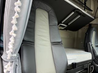 Volvo 2014 FH500 Euro6 Full Extra Intarder-thumb-27