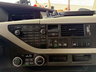 Volvo 2014 FH500 Euro6 Full Extra Intarder-thumb-30