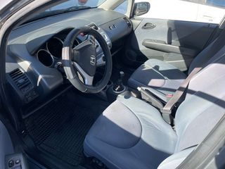 Honda Jazz 2008-thumb-5