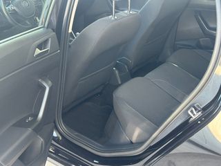 Volkswagen Polo 2018 1.0 TSI Advance-thumb-8