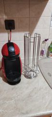 Καφετιέρα Dolce Gusto μαζί με βάση