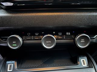 Citroen C4 2025 C4 hybrid-thumb-24