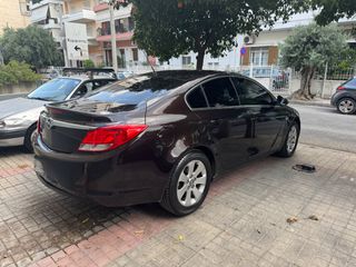 Opel Insignia 2012