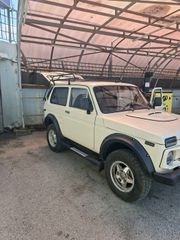 Lada Niva 1996