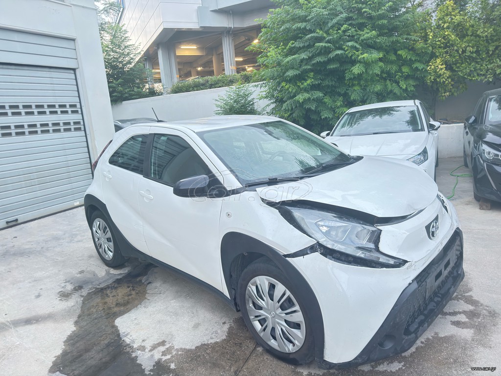 Toyota Aygo (X) 2023 AYGO CROSS  X 1.0 VVT-i 12v