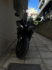 Yamaha YZF-R6 2006 YAMAHA R6-thumb-4