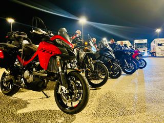 Ducati Multistrada V2 S 2022-thumb-10
