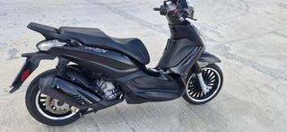 Piaggio Beverly 300 2019 POLICE-thumb-1