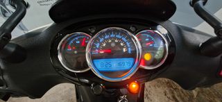 Piaggio Beverly 300 2019 POLICE-thumb-7