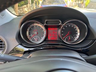 Opel Adam 2016 1.4 Automatic-thumb-13