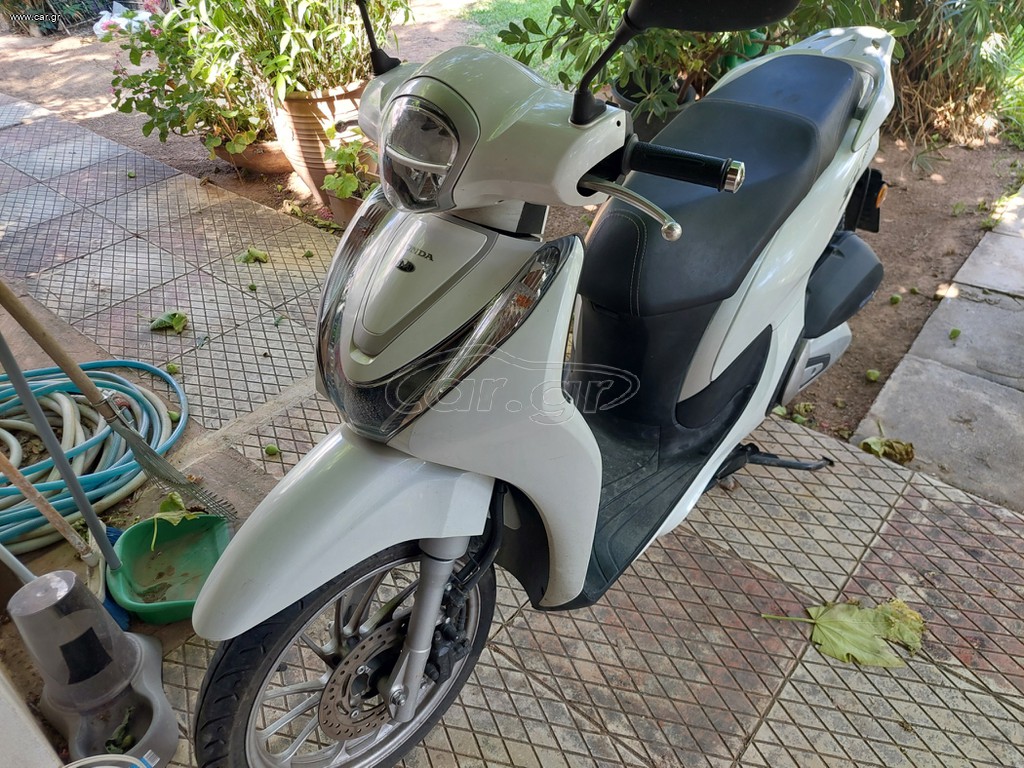 Honda SH Mode 125 2023