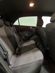 Hyundai i 20 2016 PASSION-LED-120PS-thumb-16