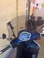 Vespa GTS 300 2019-thumb-2