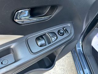 Nissan Micra 2017 ACENTA-thumb-17
