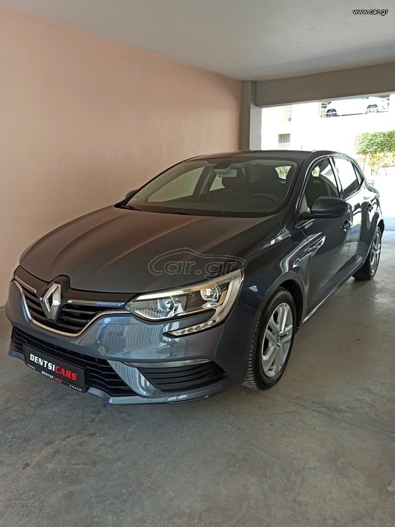 Renault Megane 2018 1.2 TCe Energy Play