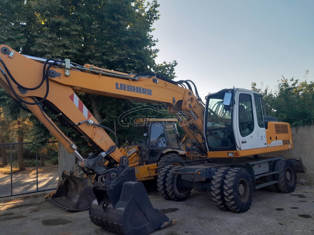 Εκσκαφέας Με Λάστιχα Liebherr 2009 924C