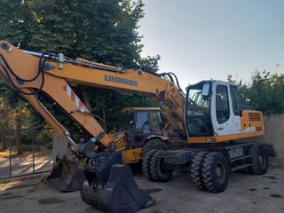 Wheeled Excavator Liebherr 2009 924C