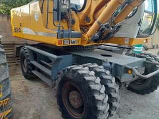 Εκσκαφέας Με Λάστιχα Liebherr 2009 924C-thumb-3