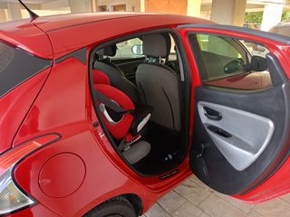 Lancia Ypsilon 2013 1.3 MULTIJET DIESEL-thumb-7