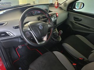 Lancia Ypsilon 2013 1.3 MULTIJET DIESEL-thumb-15
