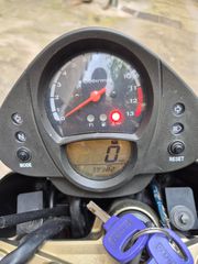 Kawasaki ER - 6 N 2006 ER6N-thumb-7
