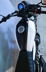 Yamaha XSR 125 2023-thumb-3