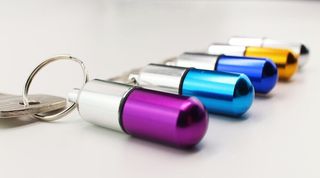 Winkee - Keychain for pills - Mini / Gadgets-thumb-2