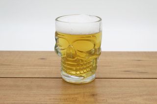 Winkee - Skull Beer Glass / Gadgets-thumb-2