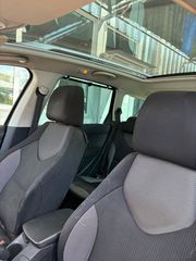 Peugeot 308 2013 SW PANORAMA-thumb-13