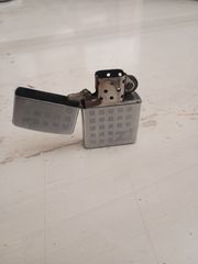 Zippo-thumb-1
