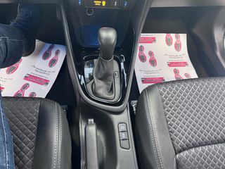 Toyota Yaris 2023 full extra bitone 37400km-thumb-47