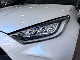 Toyota Yaris 2023 full extra bitone 37400km-thumb-9