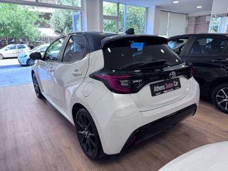 Toyota Yaris 2023 full extra bitone 37400km-thumb-19