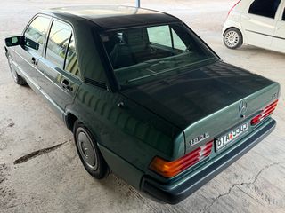 Mercedes-Benz 190 1992-thumb-4
