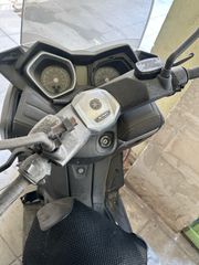 Yamaha XMAX 400 2017-thumb-2