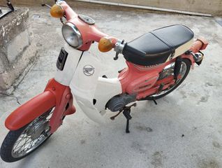Honda C 1986-thumb-1