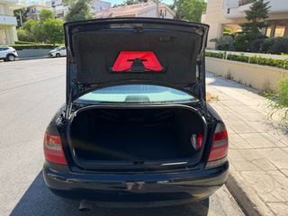 Audi A4 1999 1.6-thumb-8