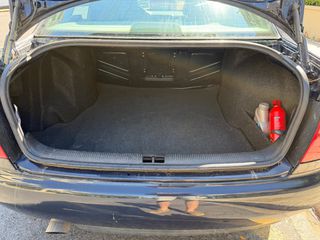 Audi A4 1999 1.6-thumb-9
