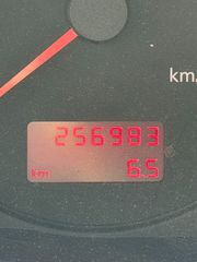 Audi A4 1999 1.6-thumb-16
