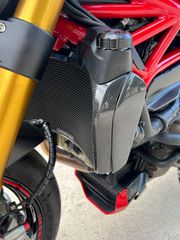 Ducati Monster 1200S 2015-thumb-15