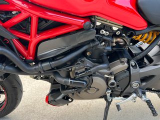 Ducati Monster 1200S 2015-thumb-21